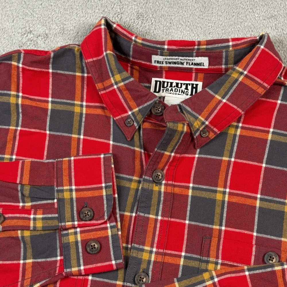 Duluth Trading Co Free Swingin Flannel Men 2XL Red Plaid Relaxed Fit EUC! Clean!